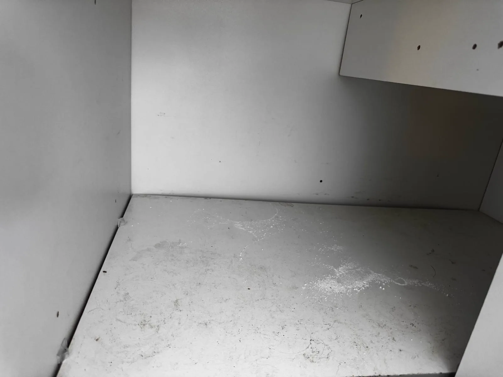 Cupboard Deep Clean – before